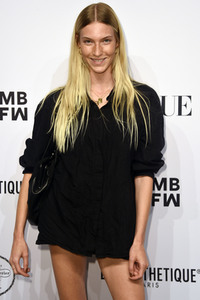 Florentina Leitner Fashion Show auf der Berlin Fashion Week Spring/Summer 2022