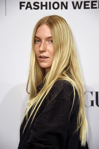 Florentina Leitner Fashion Show auf der Berlin Fashion Week Spring/Summer 2022