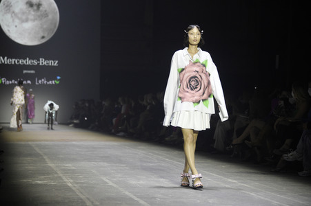 Florentina Leitner Fashion Show auf der Berlin Fashion Week Spring/Summer 2022