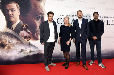 Filmpremiere 'Schachnovelle' in München