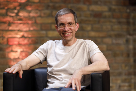 Jens Söring und Richard David Precht auf der phil.cologne 2021 in Köln