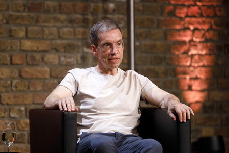 Jens Söring und Richard David Precht auf der phil.cologne 2021 in Köln