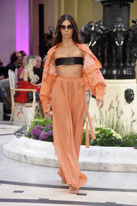 Anja Gockel Fashion Show auf der Berlin Fashion Week Spring/Summer 2022