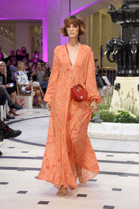 Anja Gockel Fashion Show auf der Berlin Fashion Week Spring/Summer 2022