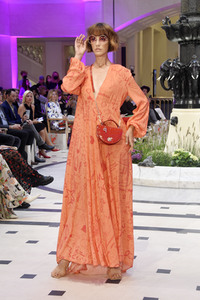 Anja Gockel Fashion Show auf der Berlin Fashion Week Spring/Summer 2022