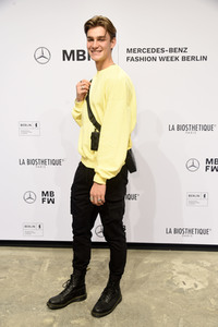Kilian Kerner Fashion Show auf der Berlin Fashion Week Spring/Summer 2022
