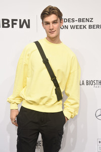 Kilian Kerner Fashion Show auf der Berlin Fashion Week Spring/Summer 2022