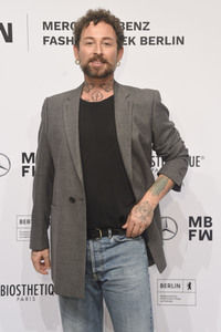 Kilian Kerner Fashion Show auf der Berlin Fashion Week Spring/Summer 2022