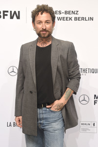 Kilian Kerner Fashion Show auf der Berlin Fashion Week Spring/Summer 2022