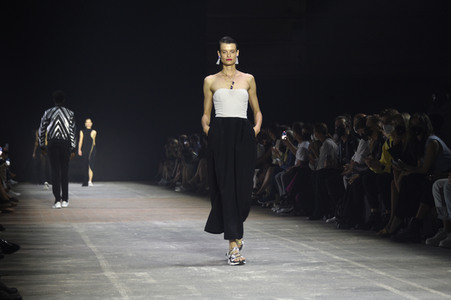 Kilian Kerner Fashion Show auf der Berlin Fashion Week Spring/Summer 2022
