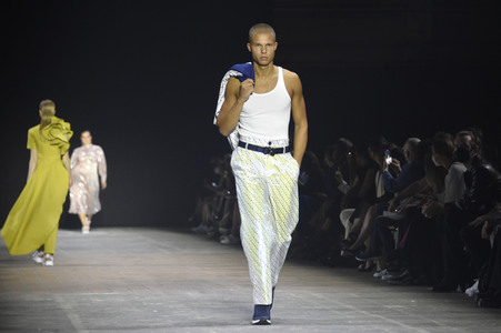 Kilian Kerner Fashion Show auf der Berlin Fashion Week Spring/Summer 2022