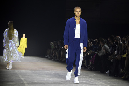 Kilian Kerner Fashion Show auf der Berlin Fashion Week Spring/Summer 2022