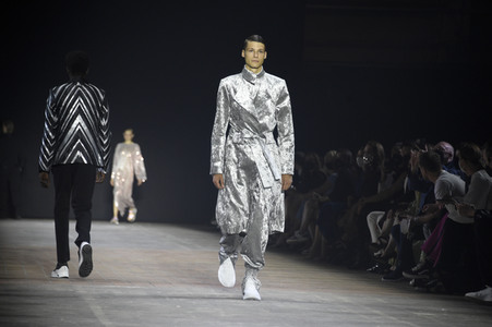 Kilian Kerner Fashion Show auf der Berlin Fashion Week Spring/Summer 2022