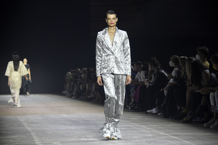 Kilian Kerner Fashion Show auf der Berlin Fashion Week Spring/Summer 2022