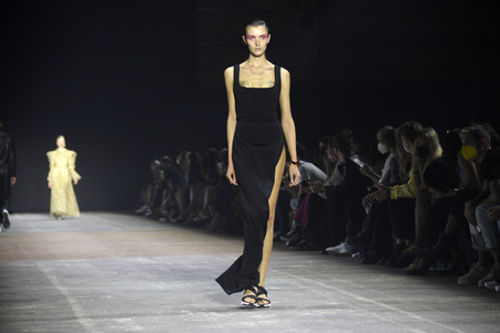 Kilian Kerner Fashion Show auf der Berlin Fashion Week Spring/Summer 2022