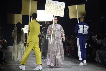 Kilian Kerner Fashion Show auf der Berlin Fashion Week Spring/Summer 2022