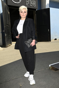 Rebekka Ruetz Fashion Show auf der Berlin Fashion Week Spring/Summer 2022