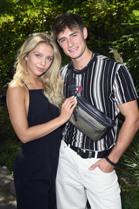 Rebekka Ruetz Fashion Show auf der Berlin Fashion Week Spring/Summer 2022