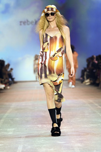 Rebekka Ruetz Fashion Show auf der Berlin Fashion Week Spring/Summer 2022