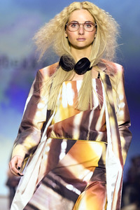 Rebekka Ruetz Fashion Show auf der Berlin Fashion Week Spring/Summer 2022