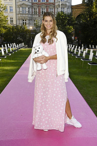 Marcel Ostertag Fashion Show auf der Berlin Fashion Week Spring/Summer 2022