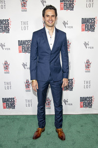 Filmpremiere 'Four Cousins and a Christmas', Dances with Films Festivals 2021 in Los Angeles