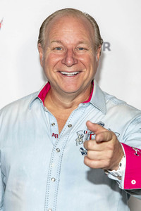 Filmpremiere 'Four Cousins and a Christmas', Dances with Films Festivals 2021 in Los Angeles