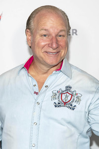 Filmpremiere 'Four Cousins and a Christmas', Dances with Films Festivals 2021 in Los Angeles