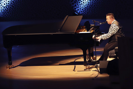 Sebastian Krumbiegel auf dem Harbour Front Literaturfestival 2021 in Hamburg