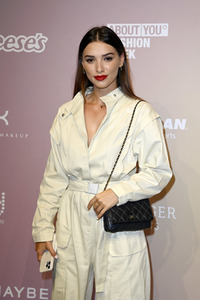 Lascana Fashion Show auf der About You Fashion Week in Berlin