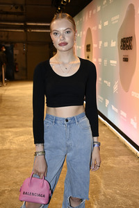 Shyx Fashion Show auf der About You Fashion Week in Berlin