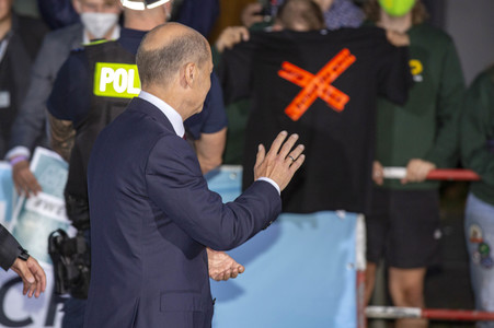 Triell - Dreikampf ums Kanzleramt in Berlin