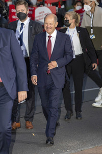 Triell - Dreikampf ums Kanzleramt in Berlin