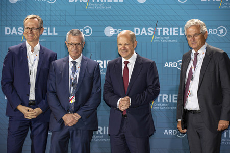 Triell - Dreikampf ums Kanzleramt in Berlin