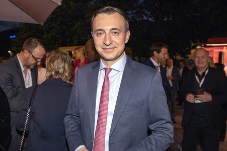 Triell - Dreikampf ums Kanzleramt in Berlin