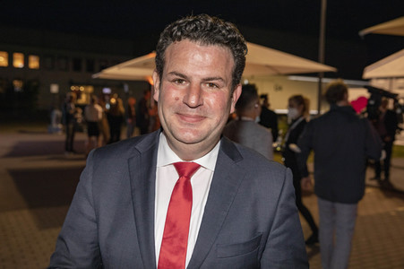 Triell - Dreikampf ums Kanzleramt in Berlin