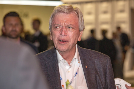 Triell - Dreikampf ums Kanzleramt in Berlin