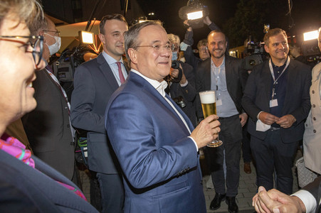 Triell - Dreikampf ums Kanzleramt in Berlin