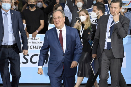 Triell - Dreikampf ums Kanzleramt in Berlin