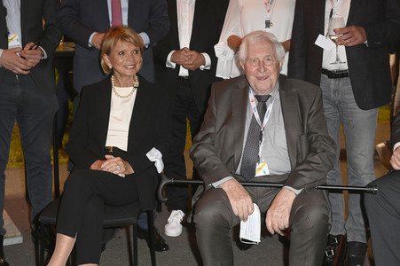 Triell - Dreikampf ums Kanzleramt in Berlin