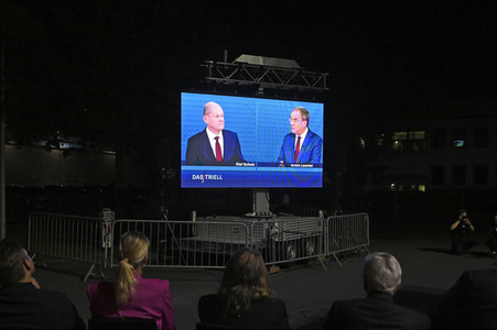 Triell - Dreikampf ums Kanzleramt in Berlin