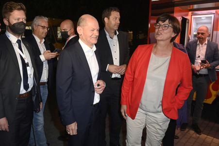 Triell - Dreikampf ums Kanzleramt in Berlin