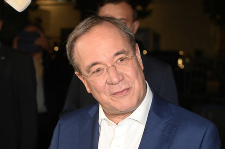 Triell - Dreikampf ums Kanzleramt in Berlin