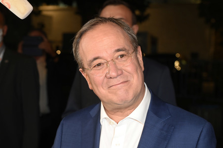 Triell - Dreikampf ums Kanzleramt in Berlin