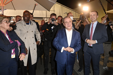 Triell - Dreikampf ums Kanzleramt in Berlin