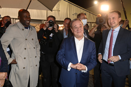 Triell - Dreikampf ums Kanzleramt in Berlin