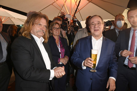 Triell - Dreikampf ums Kanzleramt in Berlin