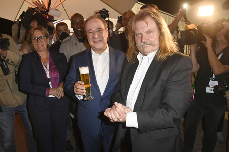 Triell - Dreikampf ums Kanzleramt in Berlin