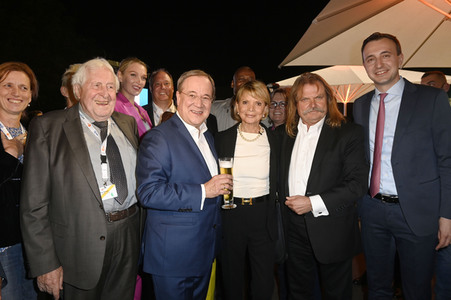 Triell - Dreikampf ums Kanzleramt in Berlin