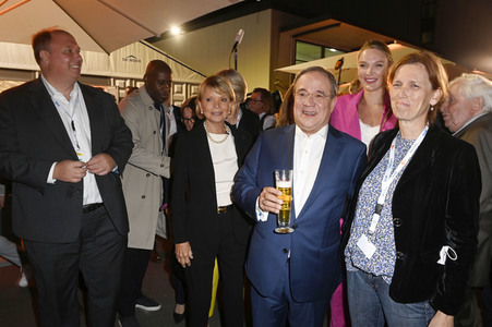 Triell - Dreikampf ums Kanzleramt in Berlin